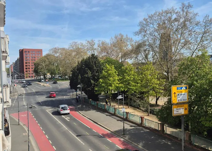 Relax Center بيت ضيافة فرانكفورت